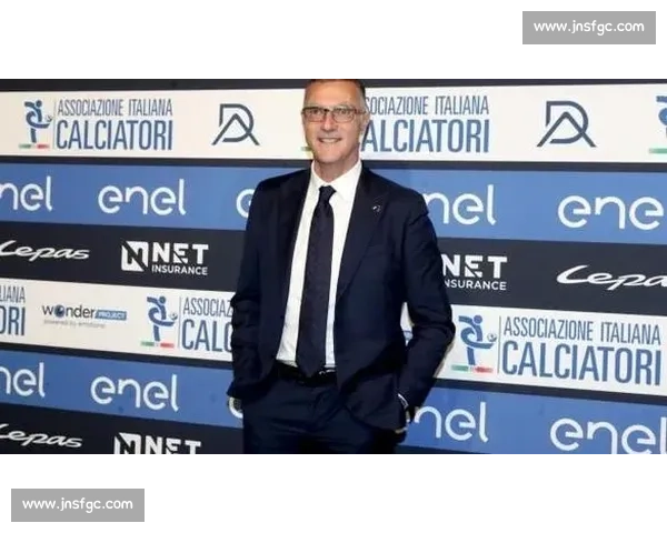 唇枪舌剑！皮耶罗与贝尔戈米激辩国米 “最强” 之争